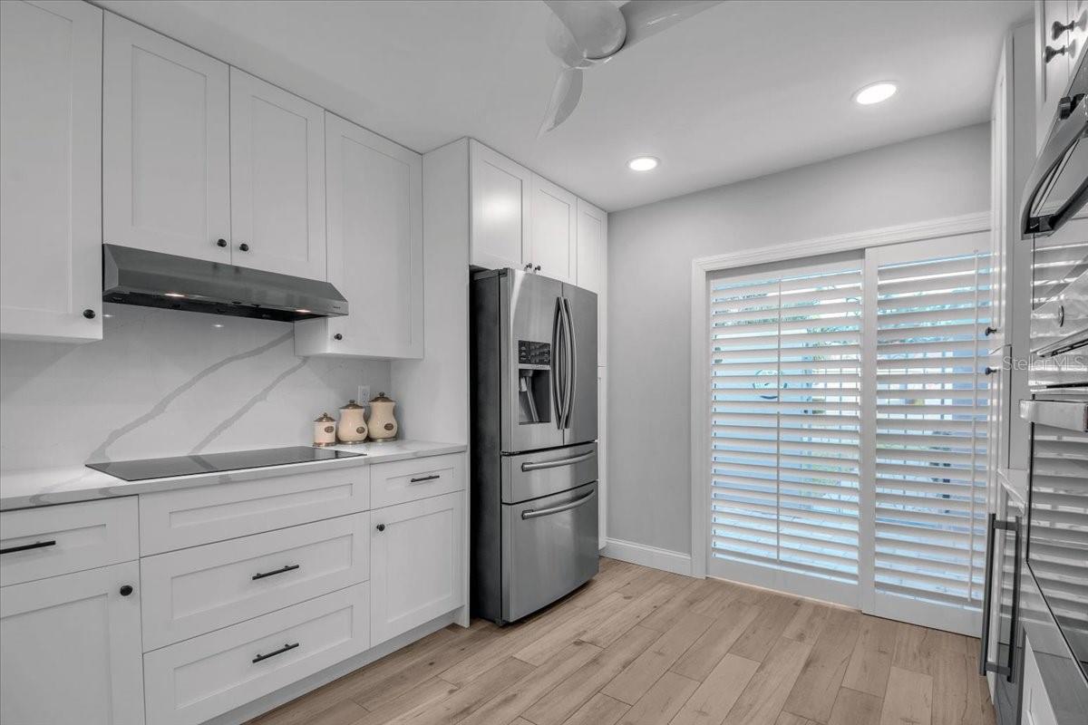 Image 9 of 42 For 5417 Chantilly  31