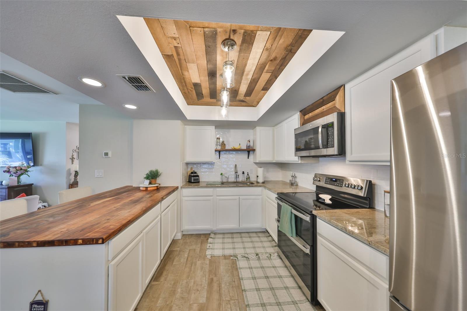 Image 12 of 30 For 5108 26th Street Court W