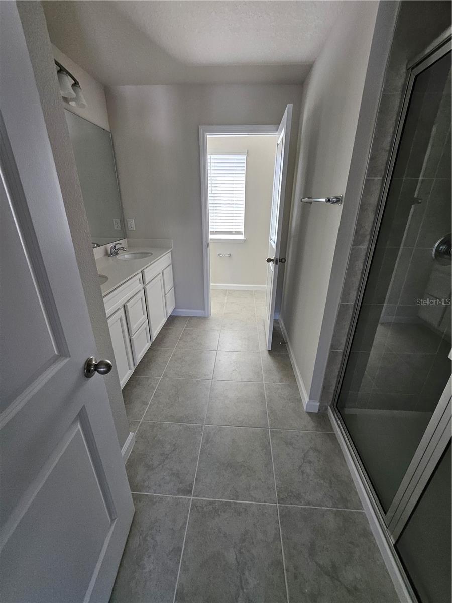 Image 21 of 36 For 19051 Pebble Wood Lane