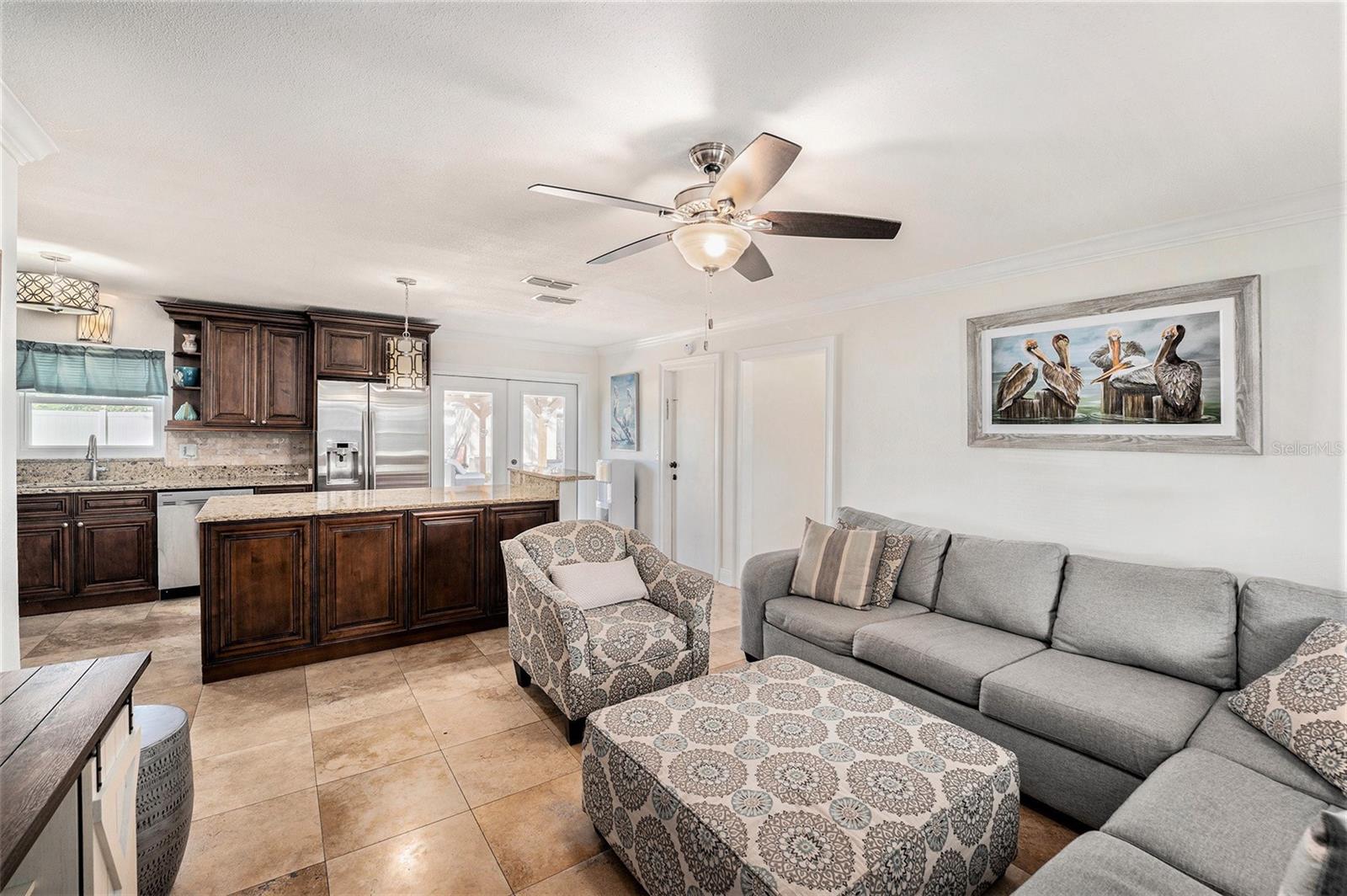 Image 8 of 18 For 4819 San Pablo Place