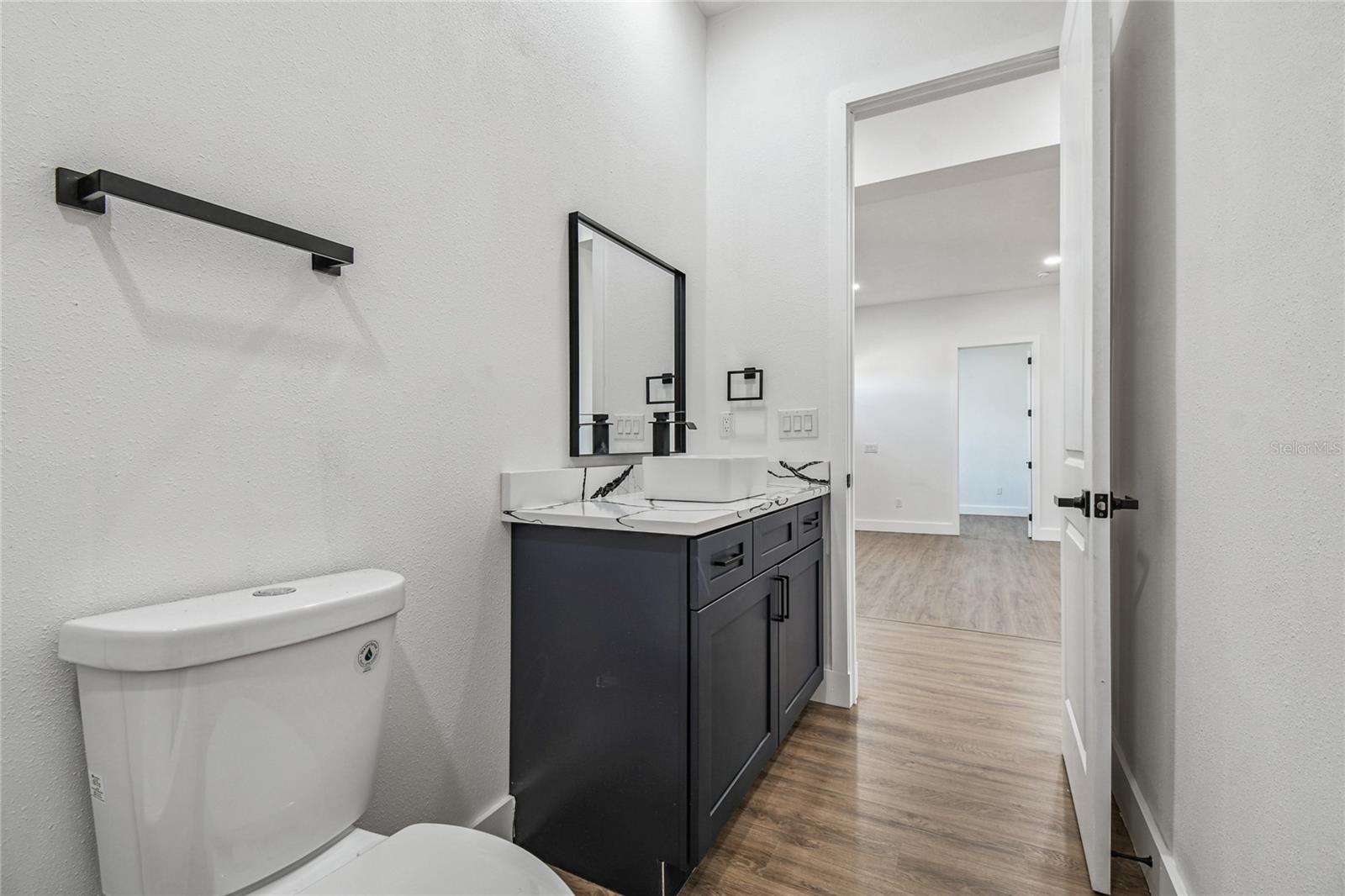 Image 34 of 40 For 310 Waterfall Drive