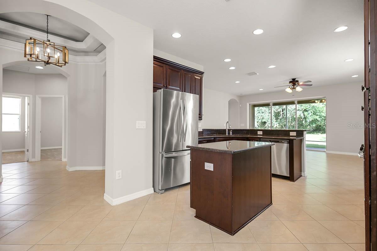 Image 11 of 46 For 11403 Thames Fare Way