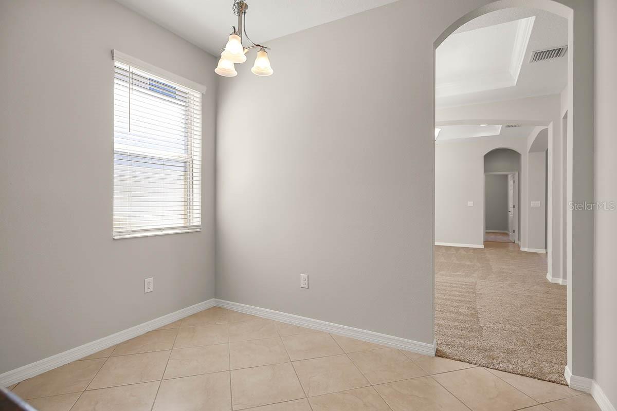 Image 12 of 46 For 11403 Thames Fare Way