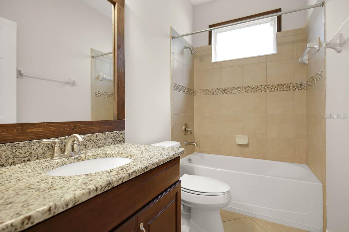 Image 31 of 46 For 11403 Thames Fare Way