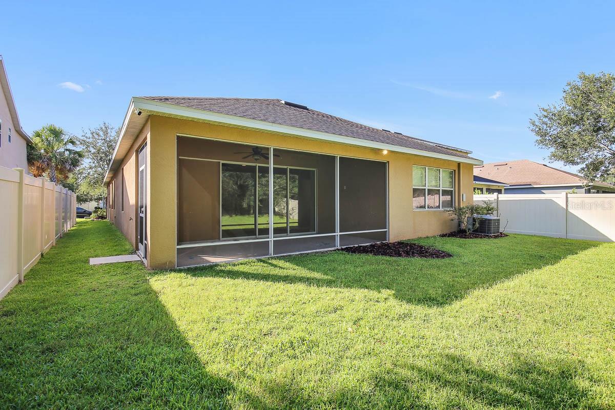 Image 36 of 46 For 11403 Thames Fare Way