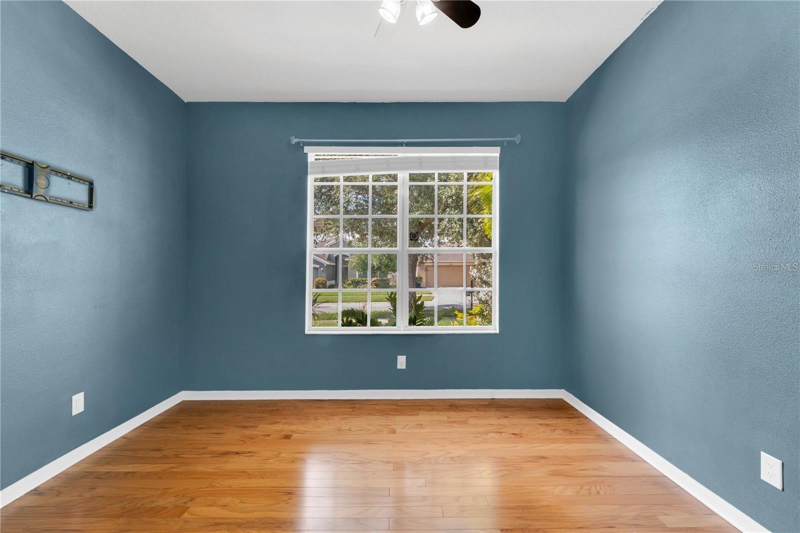 Image 24 of 38 For 10229 Avelar Ridge Drive