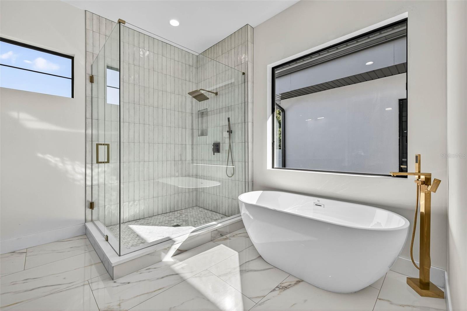 Image 28 of 35 For 4555 26th Avenue S