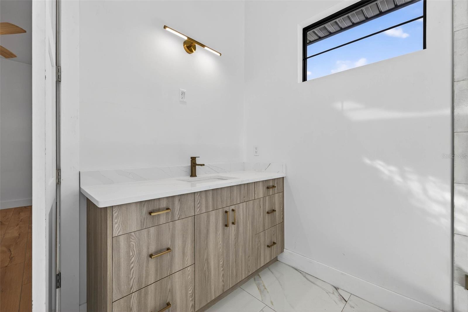 Image 32 of 35 For 4555 26th Avenue S