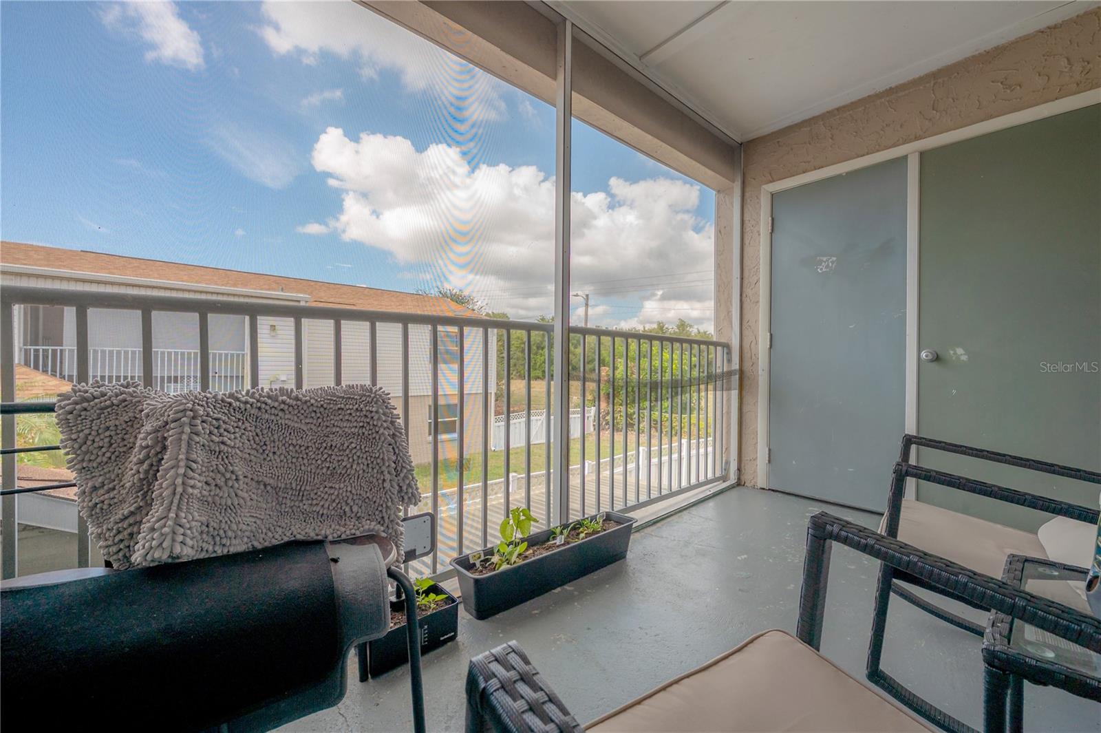 Image 15 of 27 For 7210 Manhattan Avenue 2324