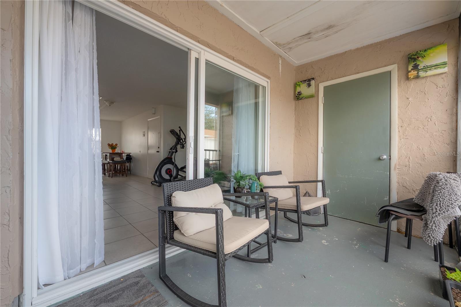 Image 22 of 27 For 7210 Manhattan Avenue 2324