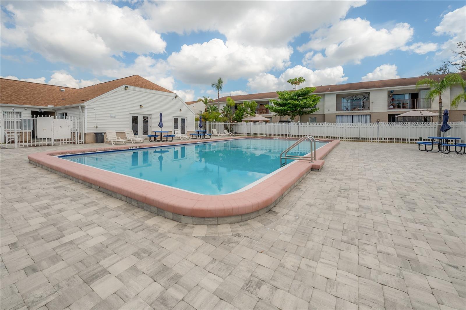 Image 27 of 27 For 7210 Manhattan Avenue 2324