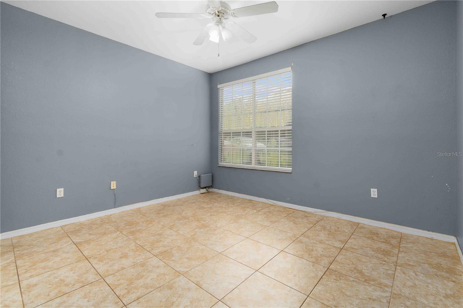 Image 18 of 52 For 9262 Lake Chase Island Way