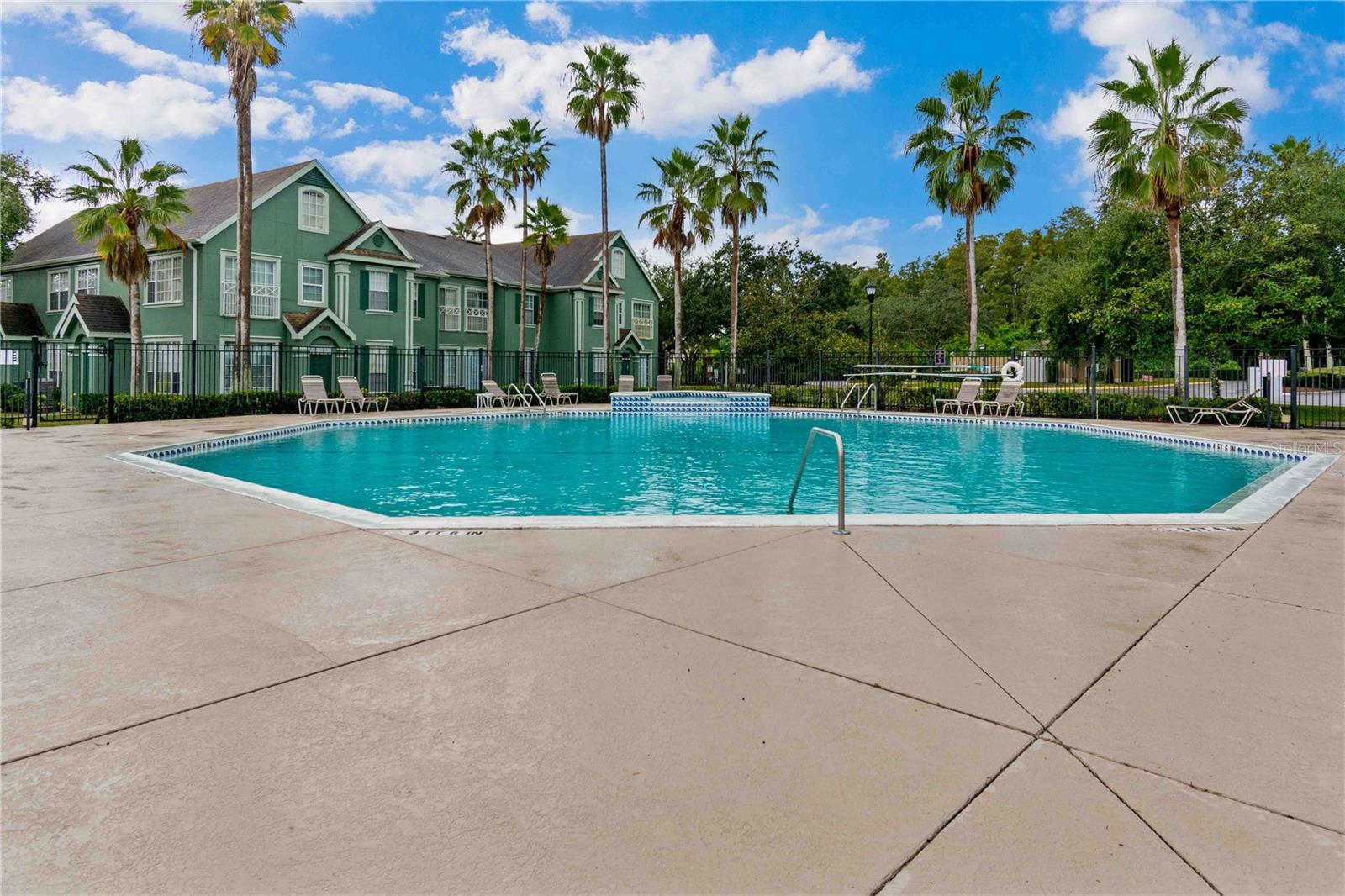 Image 45 of 52 For 9262 Lake Chase Island Way