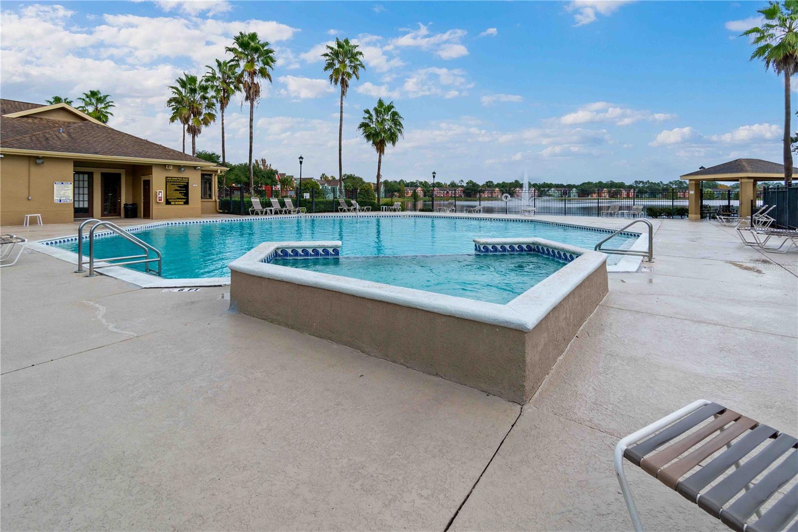 Image 48 of 52 For 9262 Lake Chase Island Way