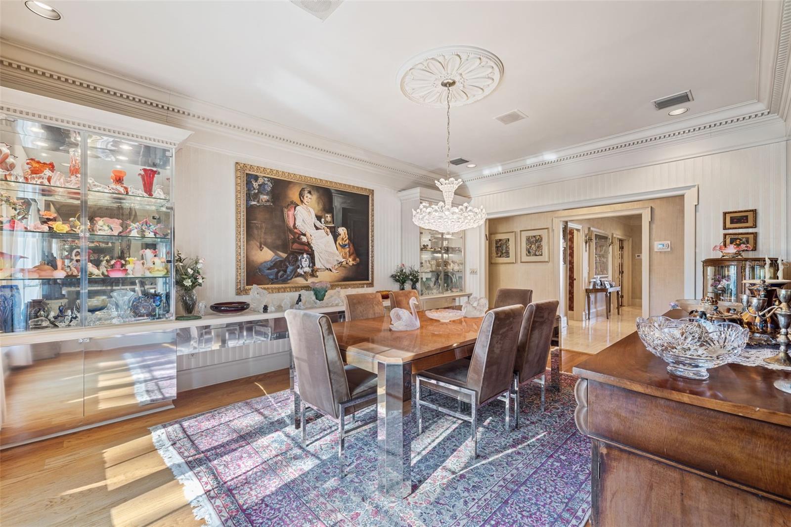 Image 13 of 74 For 16607 Avila Boulevard