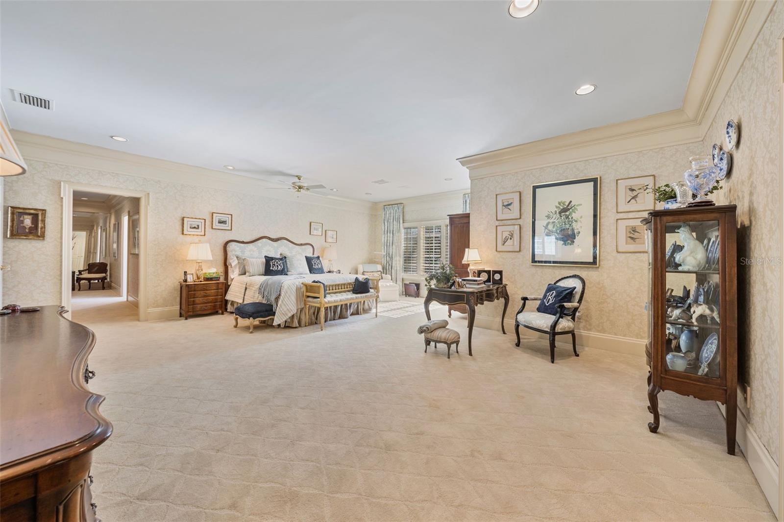 Image 30 of 74 For 16607 Avila Boulevard