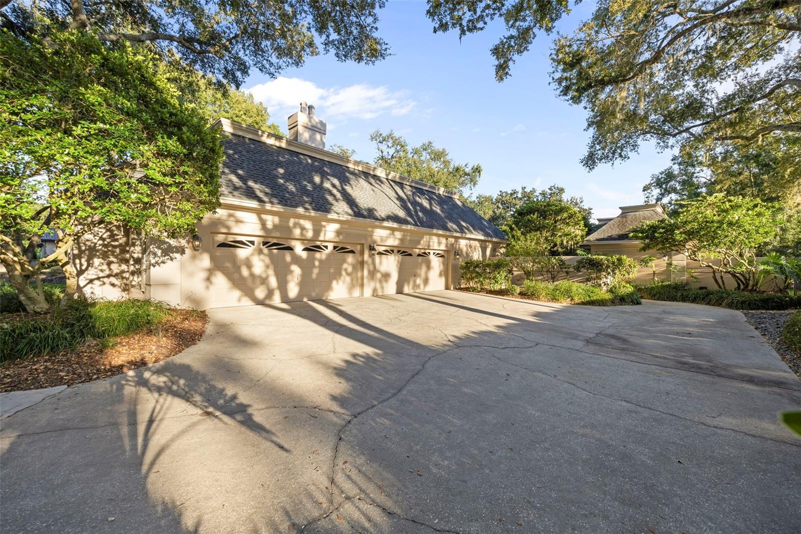 Image 4 of 74 For 16607 Avila Boulevard