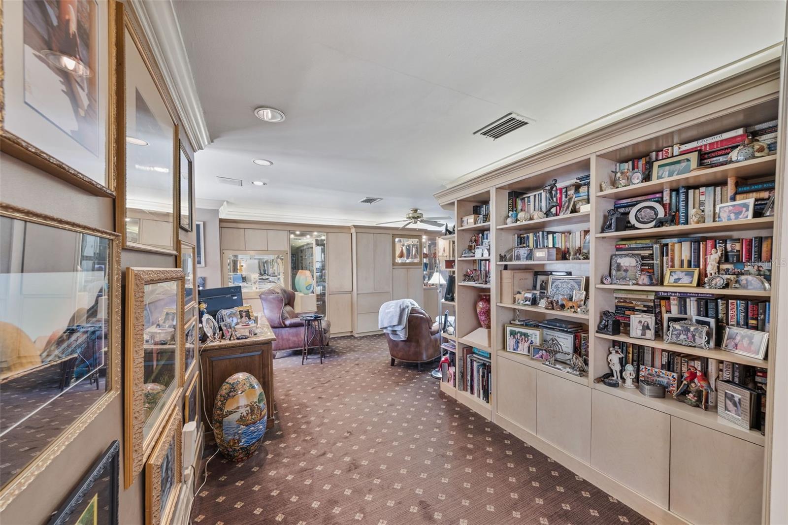 Image 42 of 74 For 16607 Avila Boulevard