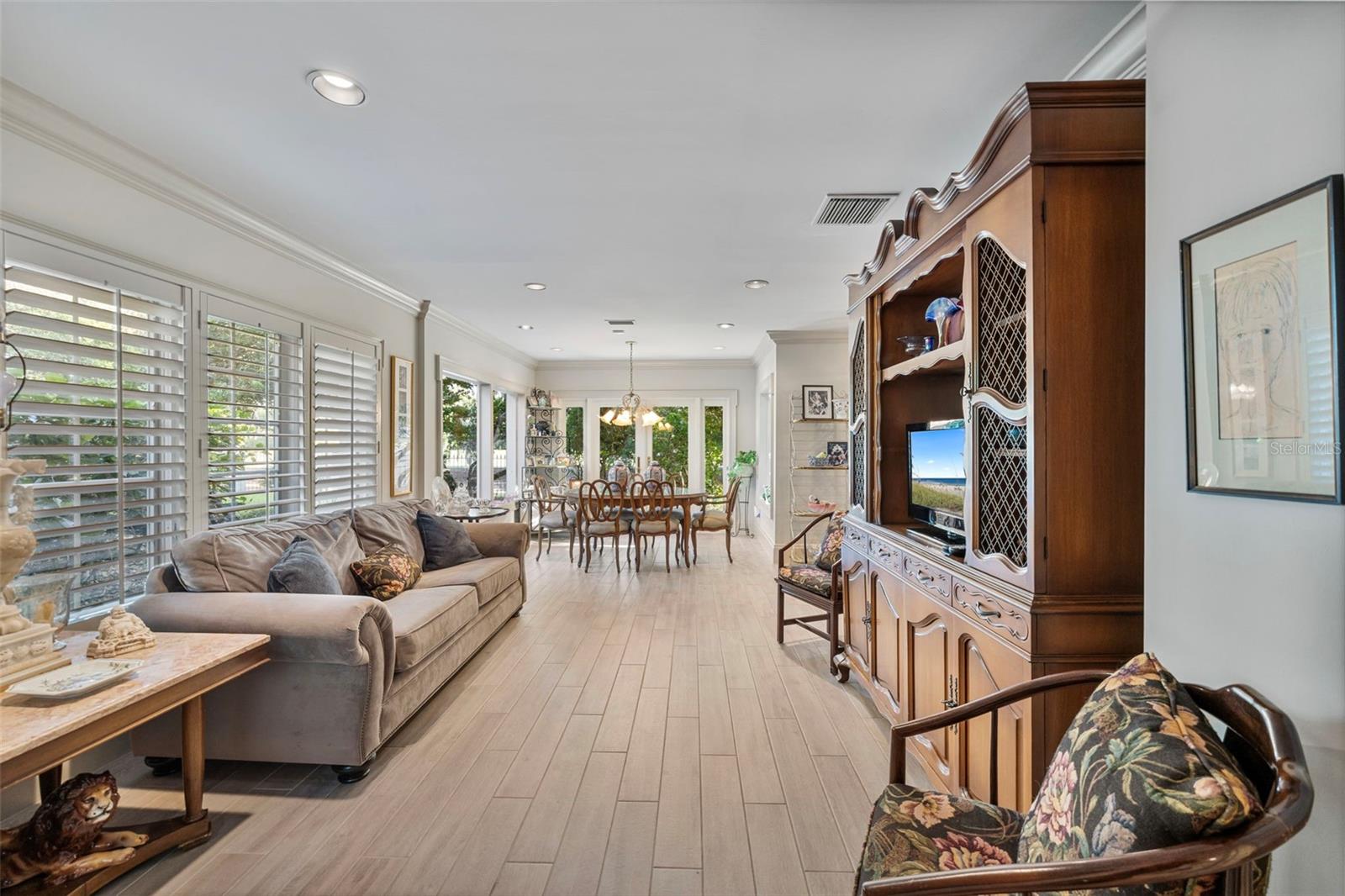 Image 59 of 74 For 16607 Avila Boulevard