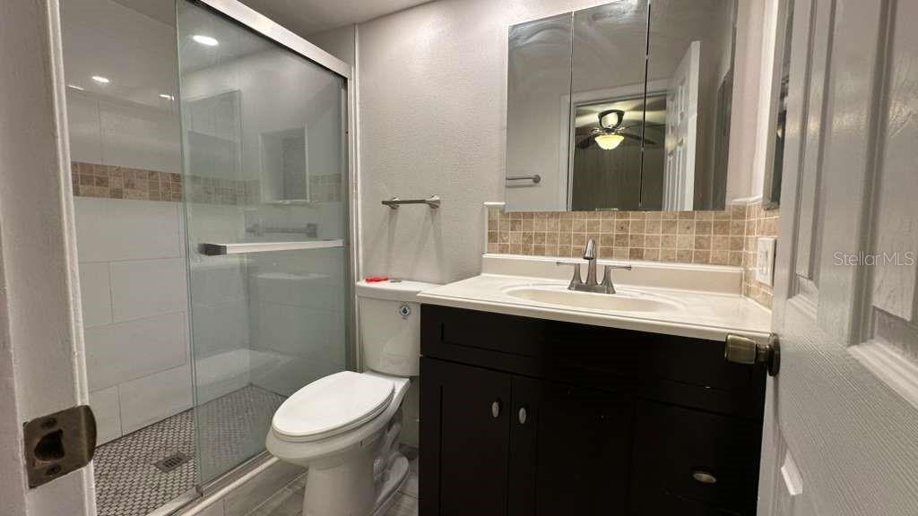 Image 2 of 21 For 6246 Oak Cluster Circle