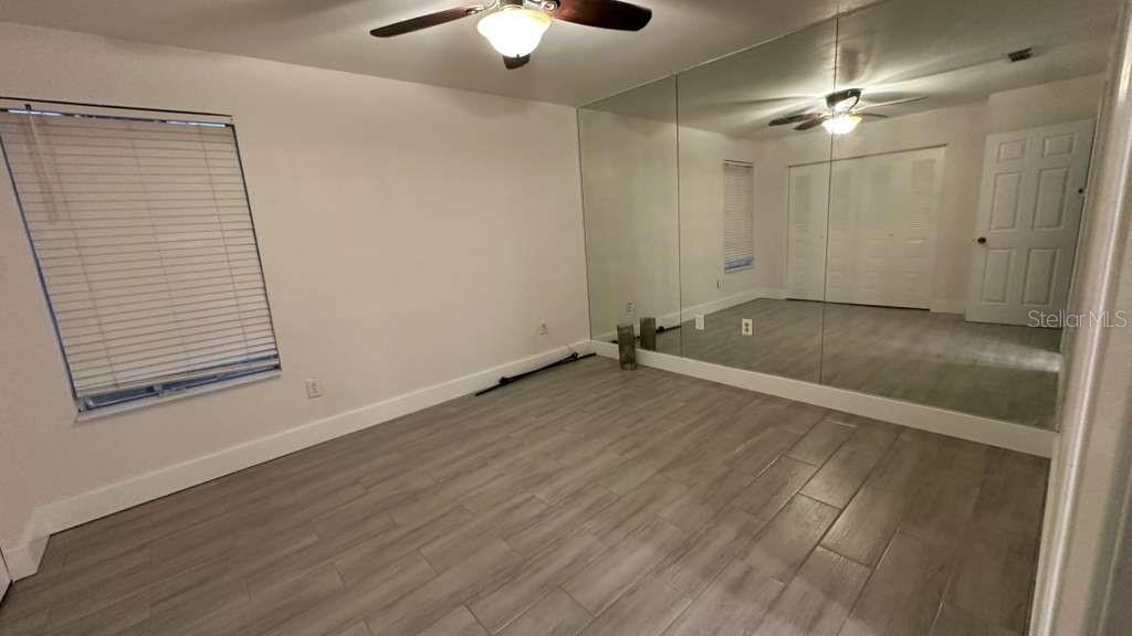 Image 20 of 21 For 6246 Oak Cluster Circle