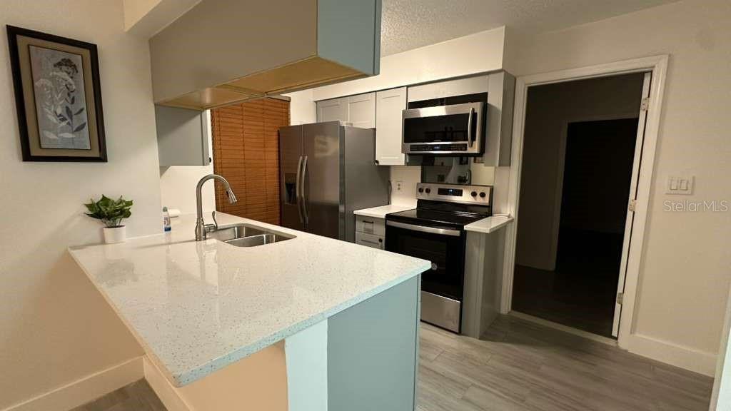 Image 7 of 21 For 6246 Oak Cluster Circle