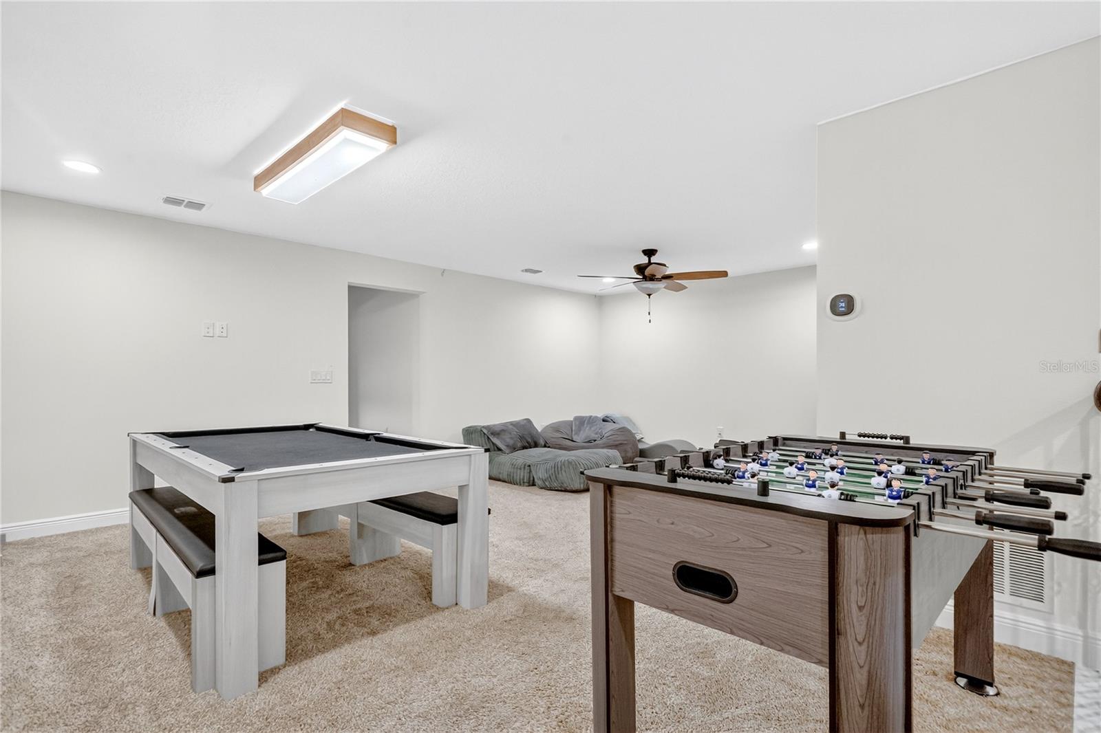 Image 14 of 38 For 9009 Palm Key Avenue