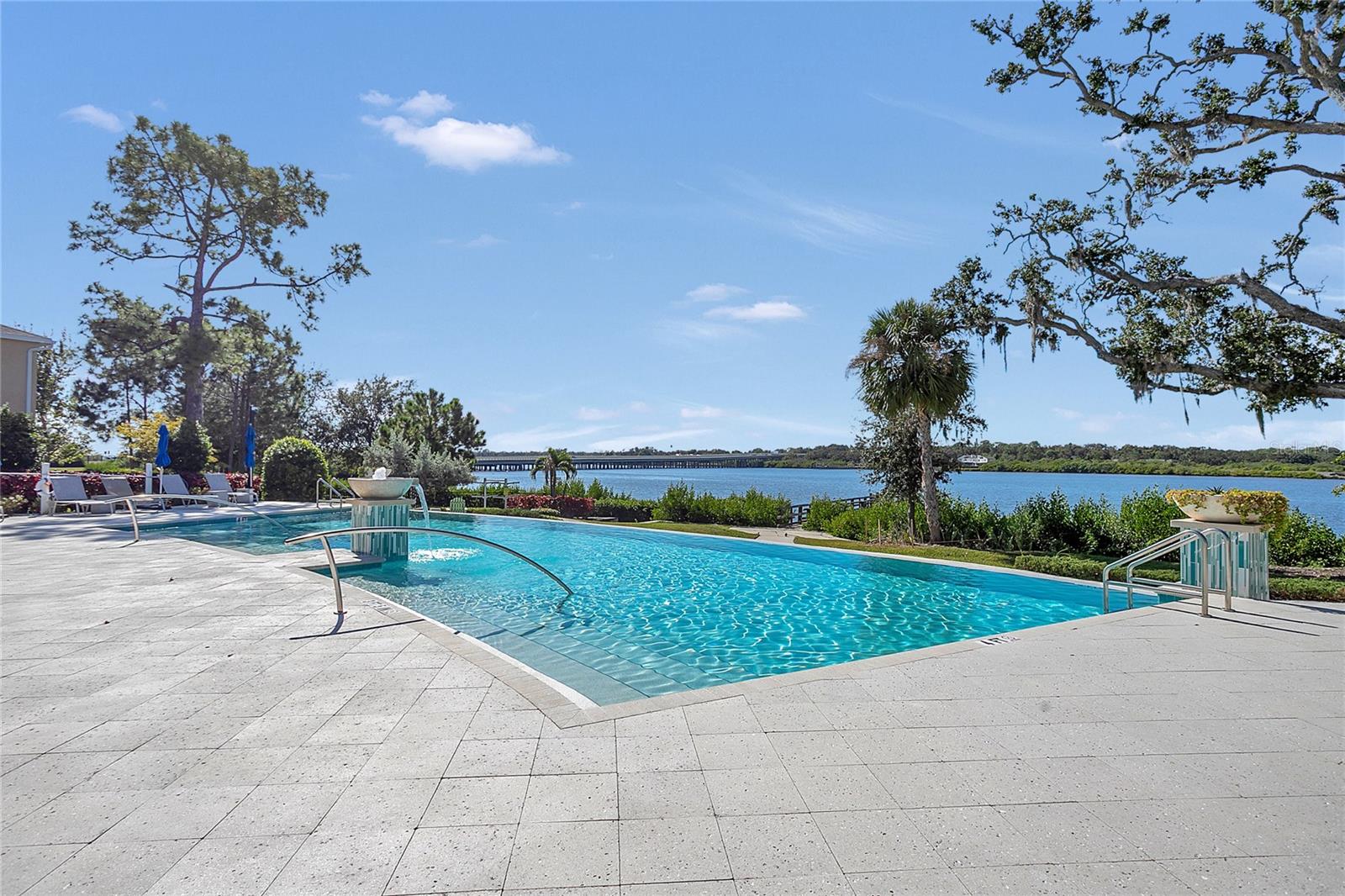 Image 24 of 38 For 9009 Palm Key Avenue