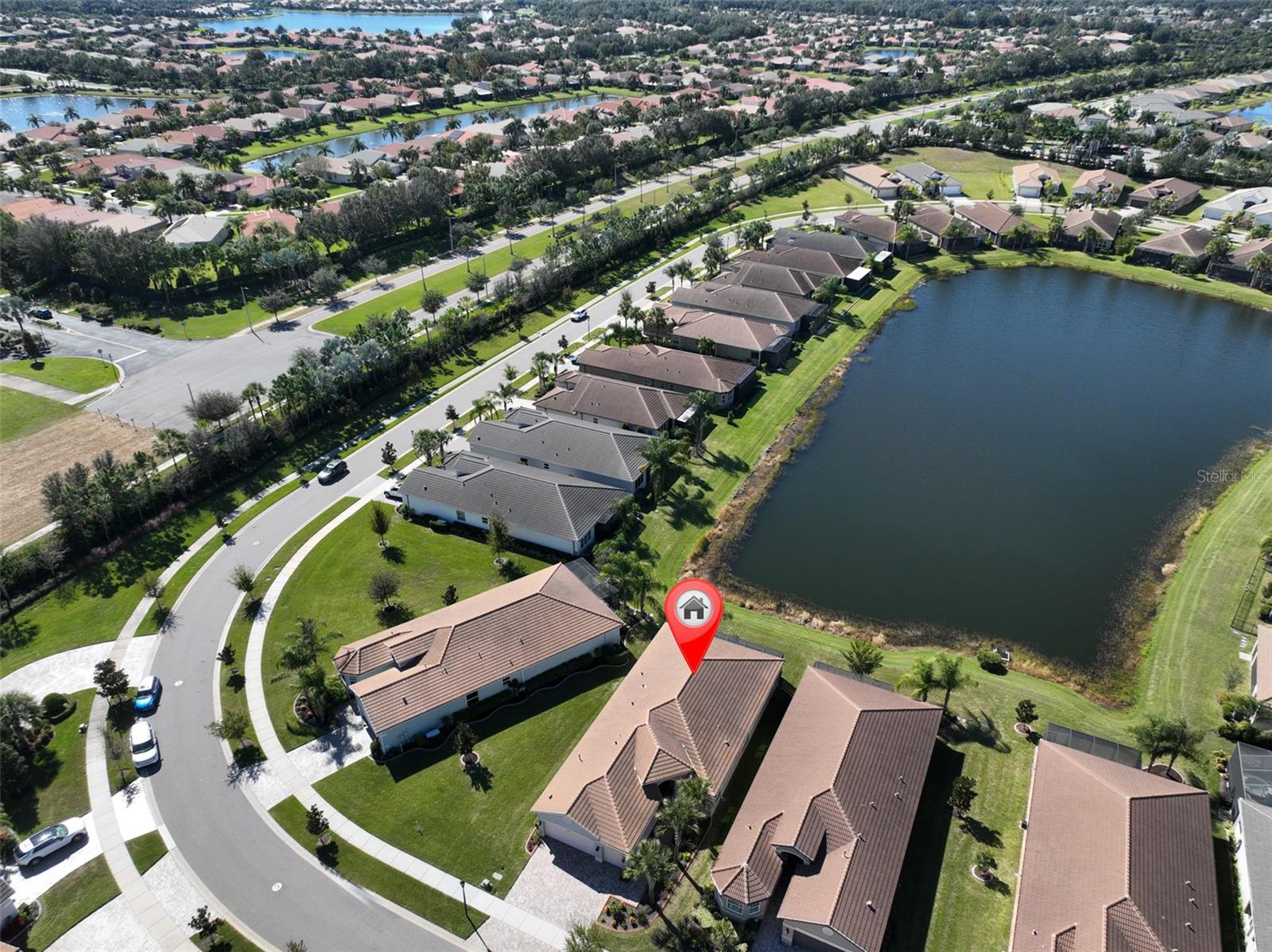 Image 35 of 44 For 15527 Corona Del Mar Drive