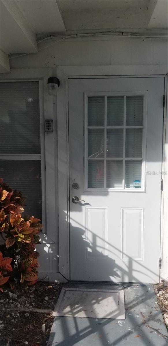 Image 10 of 44 For 1345 Drew Street 1