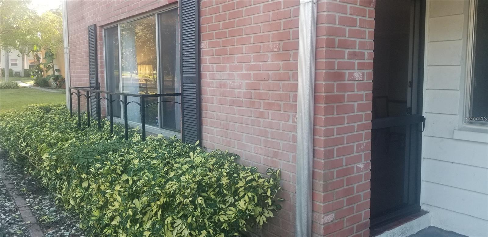 Image 13 of 44 For 1345 Drew Street 1