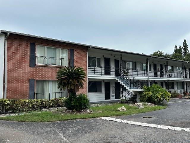 Image 3 of 44 For 1345 Drew Street 1