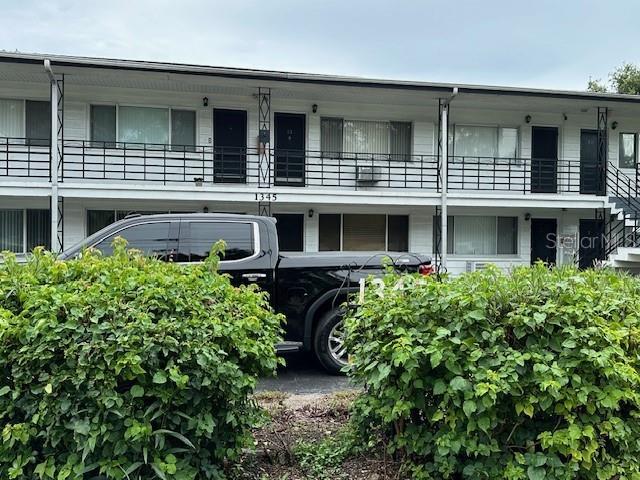 Image 4 of 44 For 1345 Drew Street 1