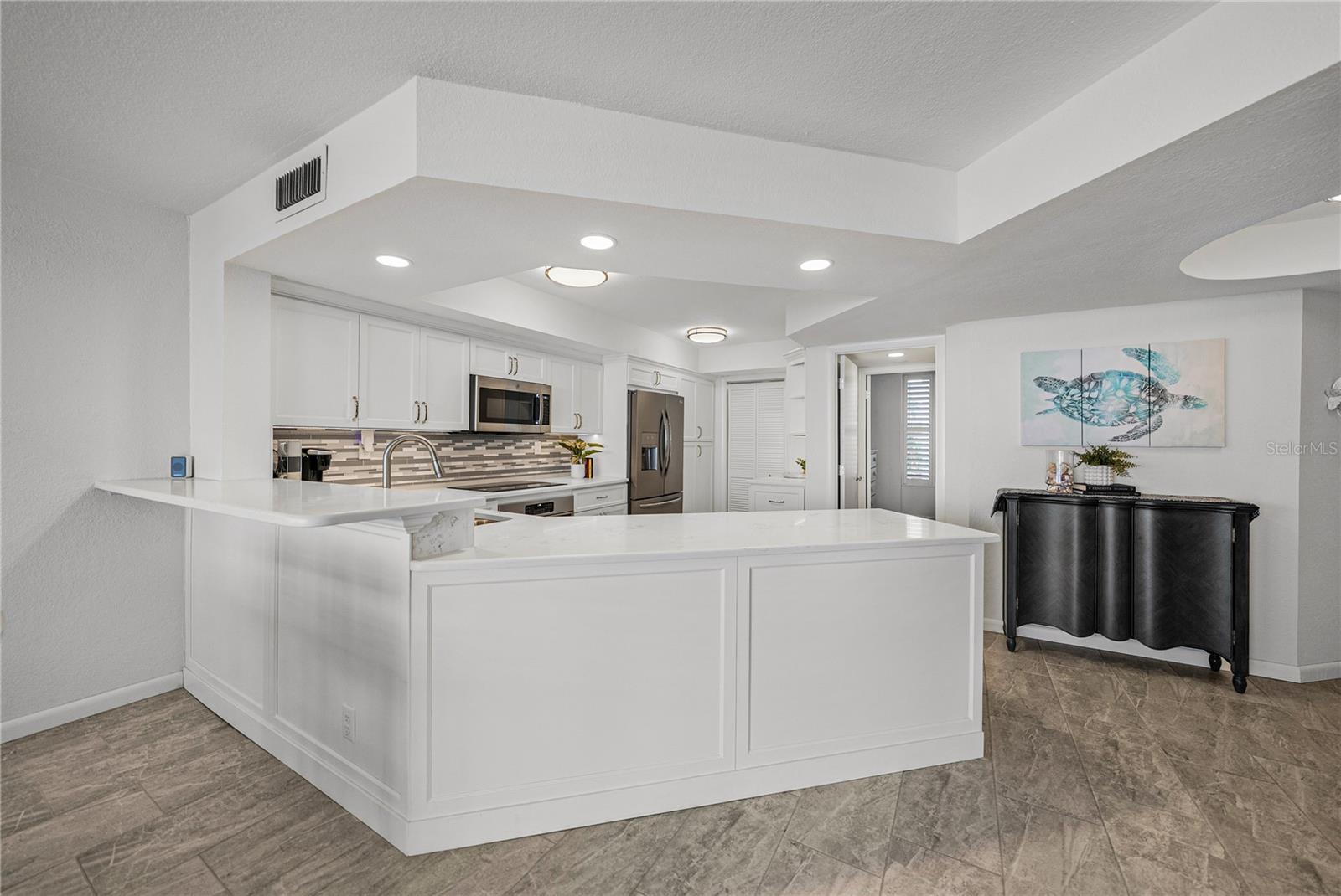 Image 16 of 85 For 5279 Isla Key Boulevard S 113