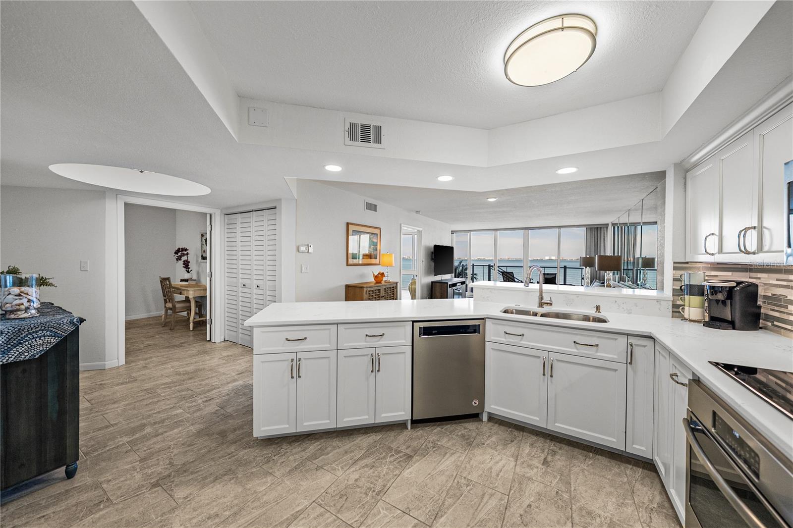 Image 19 of 85 For 5279 Isla Key Boulevard S 113