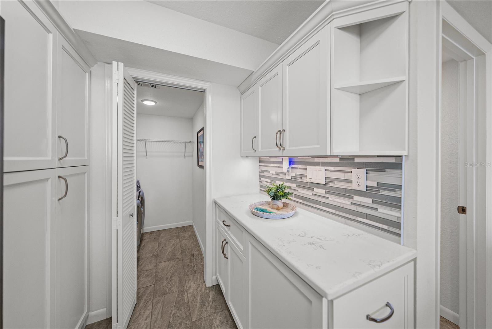 Image 21 of 85 For 5279 Isla Key Boulevard S 113