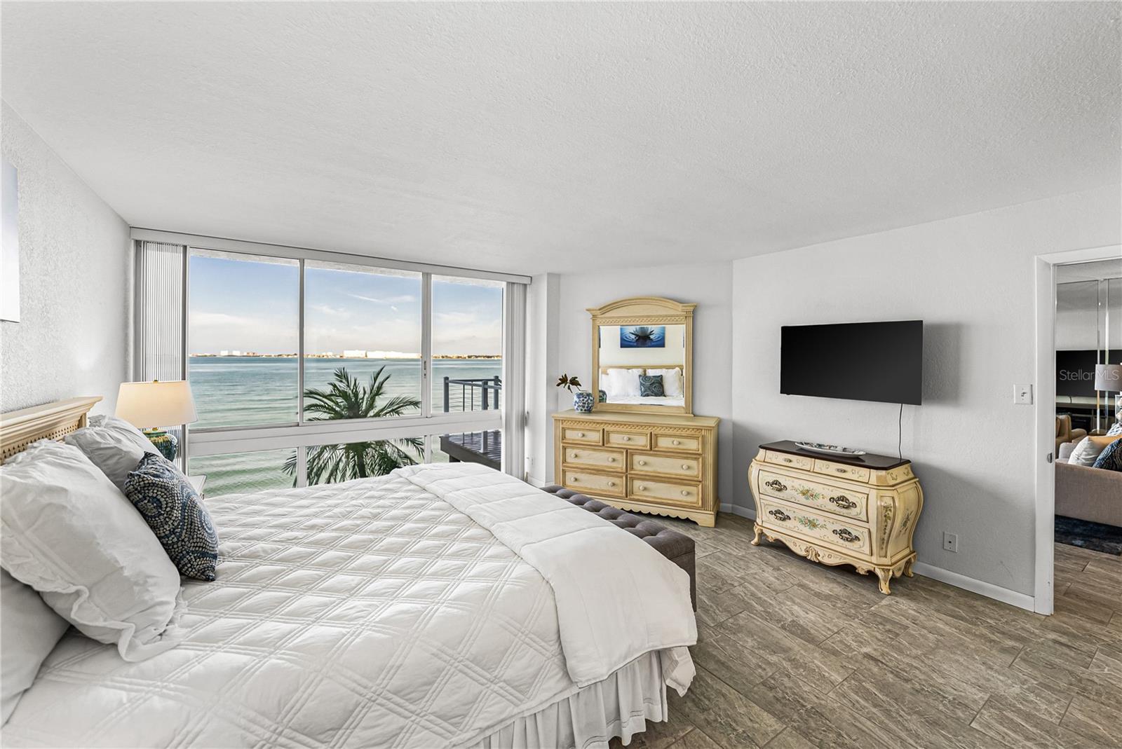 Image 47 of 85 For 5279 Isla Key Boulevard S 113