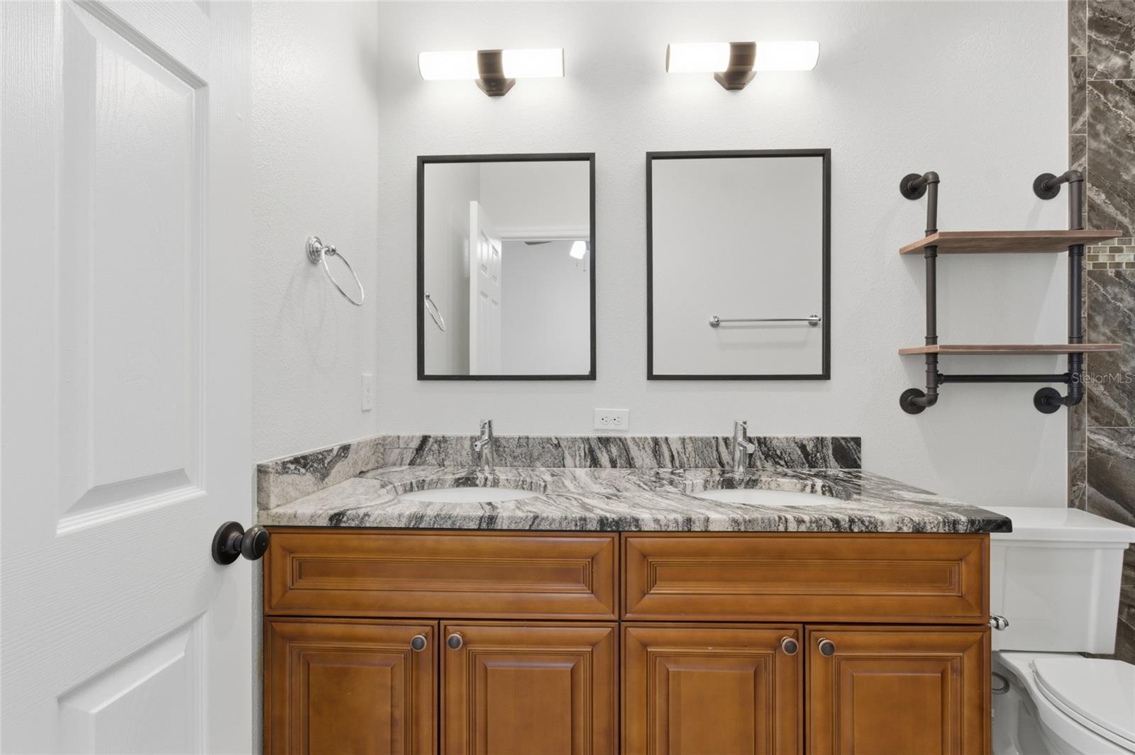 Image 18 of 50 For 810 Whatley Place