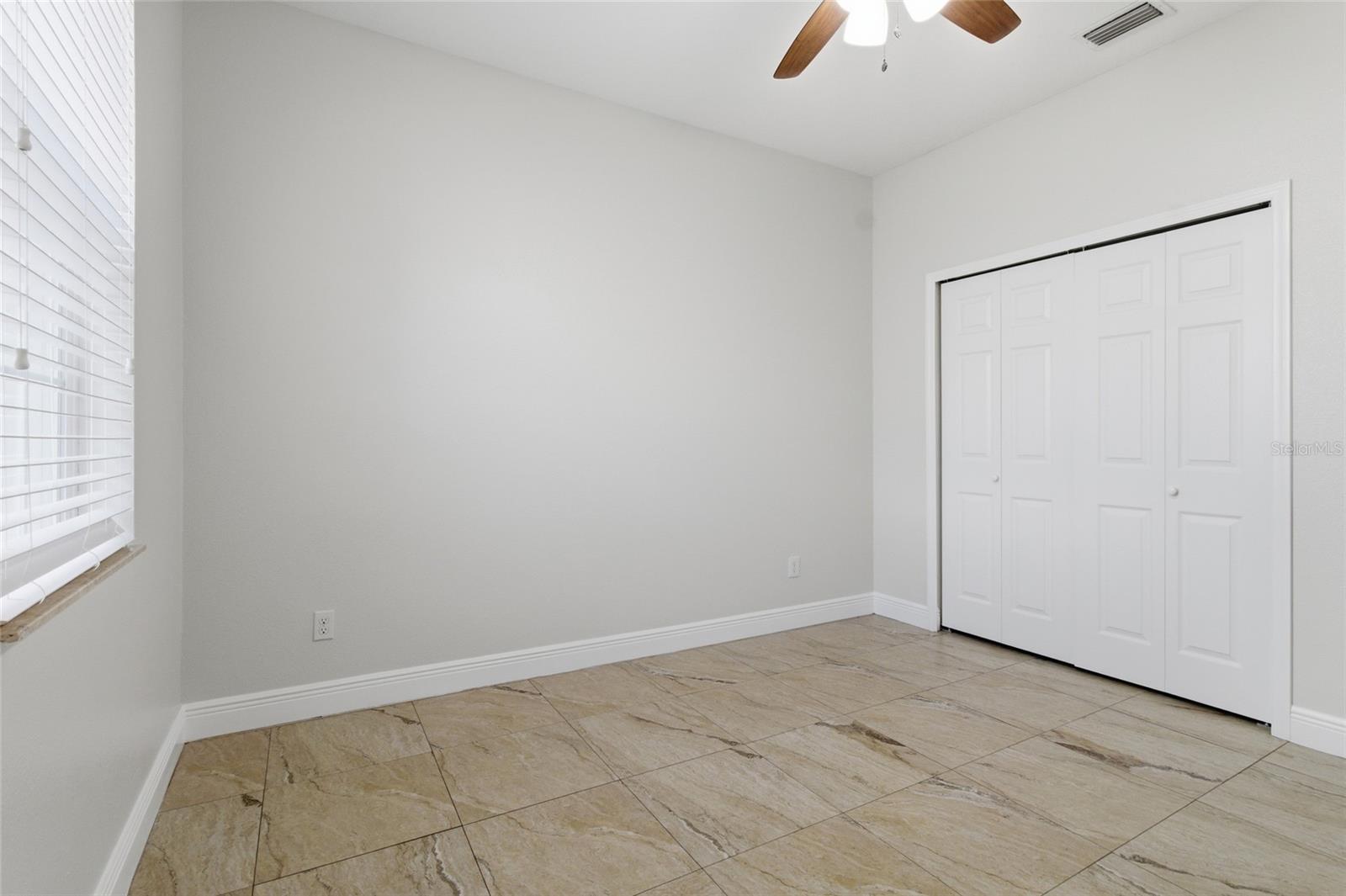 Image 34 of 50 For 810 Whatley Place