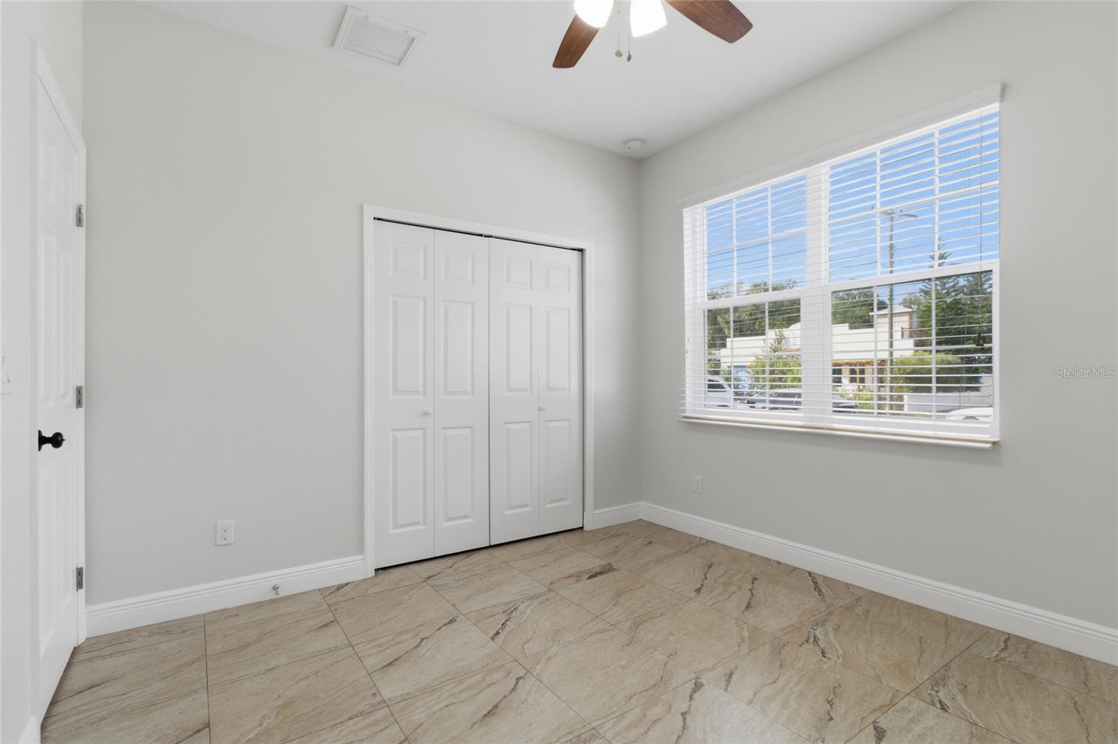 Image 36 of 50 For 810 Whatley Place