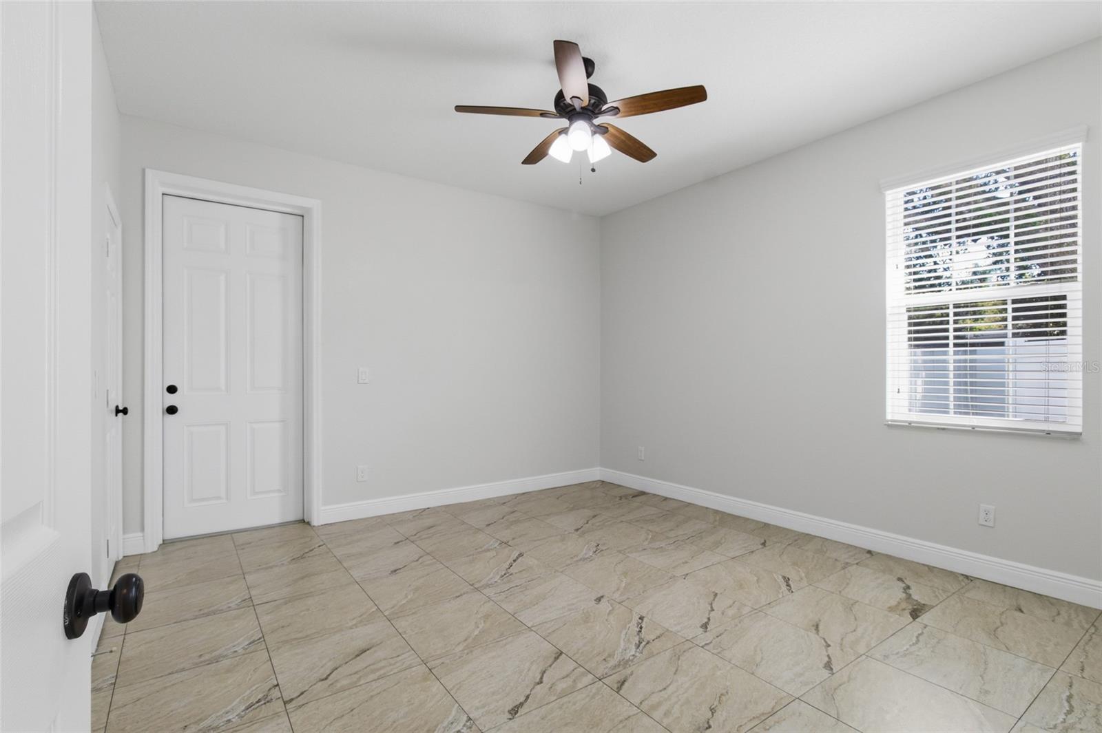 Image 37 of 50 For 810 Whatley Place