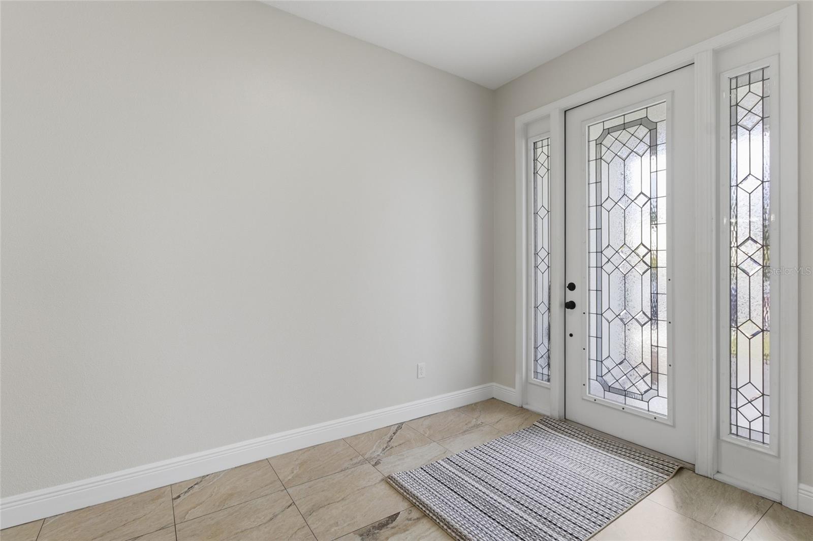 Image 42 of 50 For 810 Whatley Place