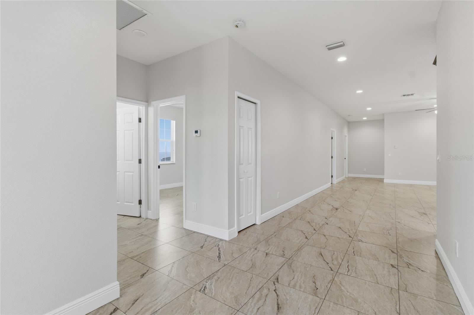 Image 43 of 50 For 810 Whatley Place