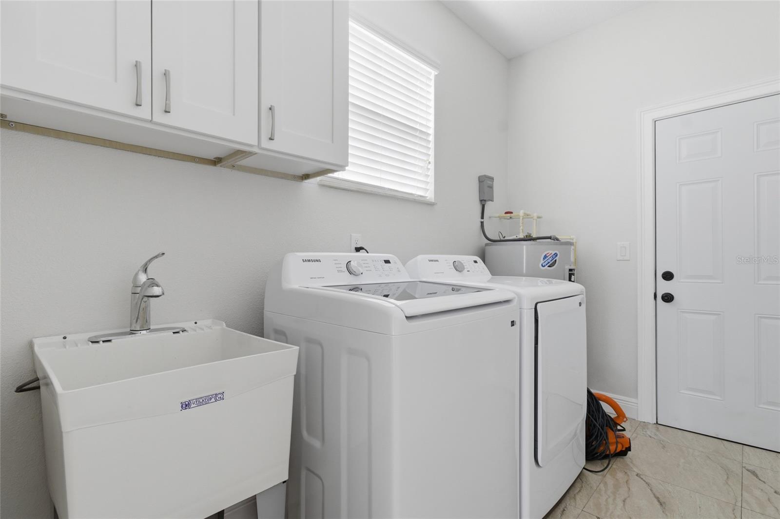 Image 45 of 50 For 810 Whatley Place