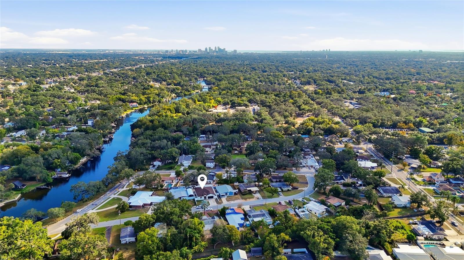 Image 5 of 50 For 810 Whatley Place