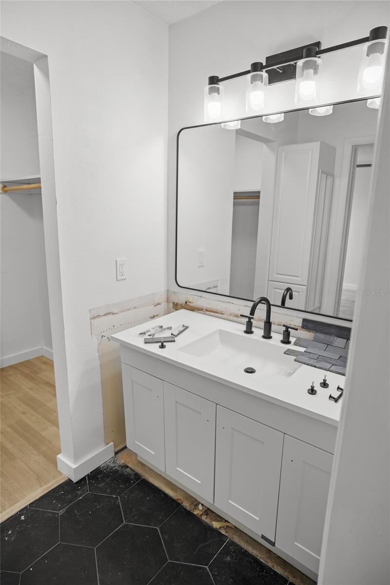 Image 9 of 22 For 7604 Camarina Calle  7604