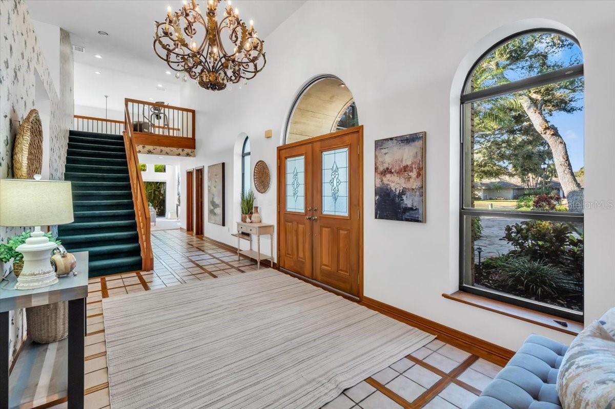 Image 18 of 48 For 2383 Landings Circle