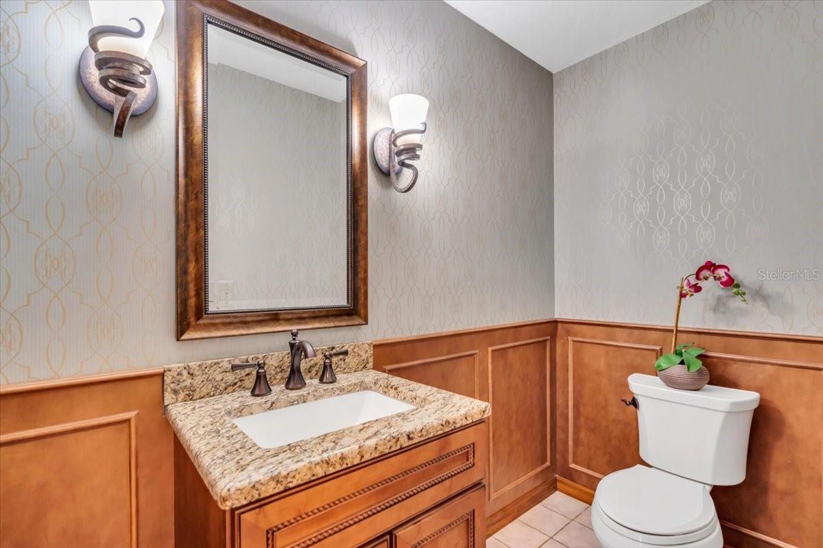 Image 24 of 48 For 2383 Landings Circle