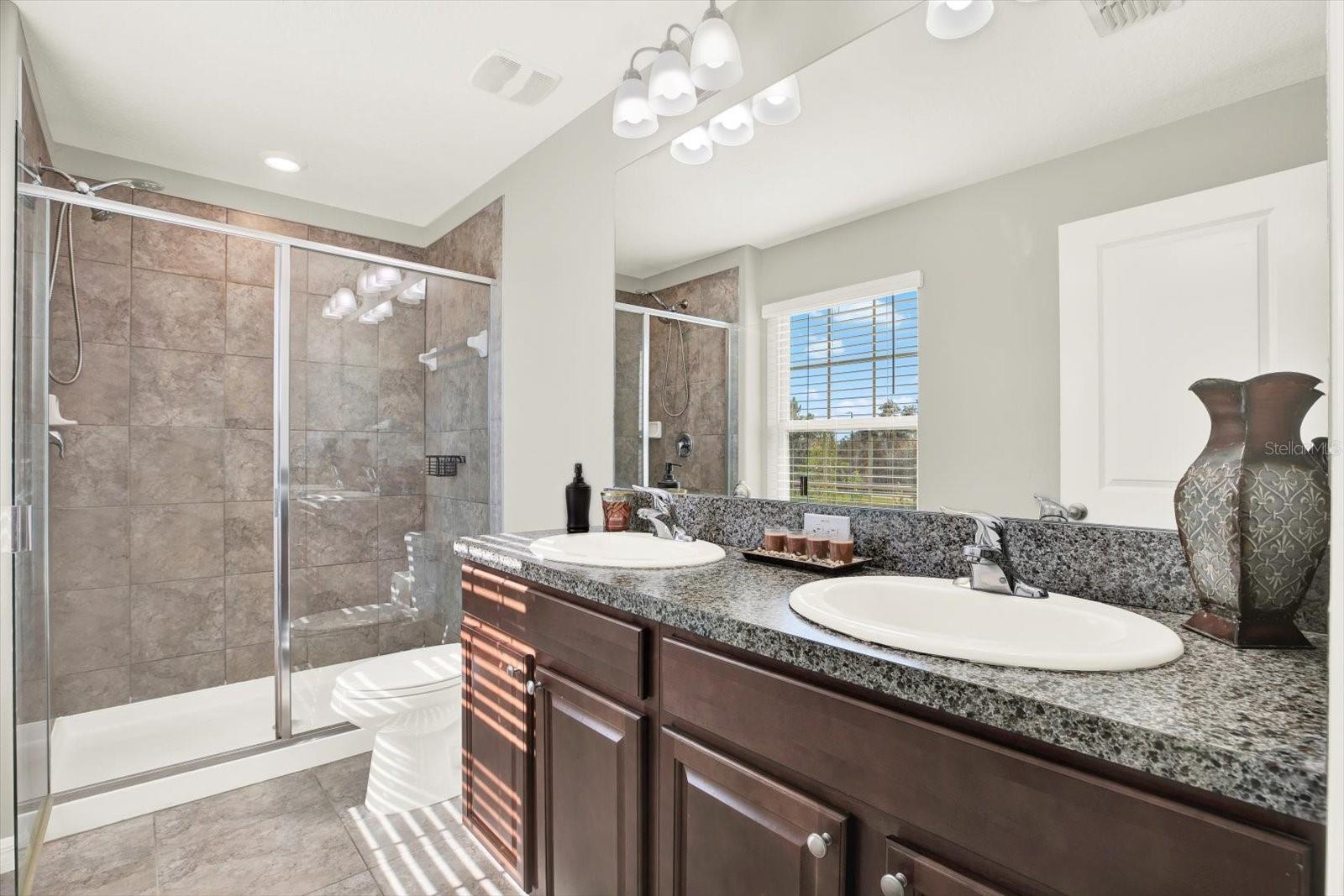 Image 16 of 48 For 4651 Bexley Village Drive