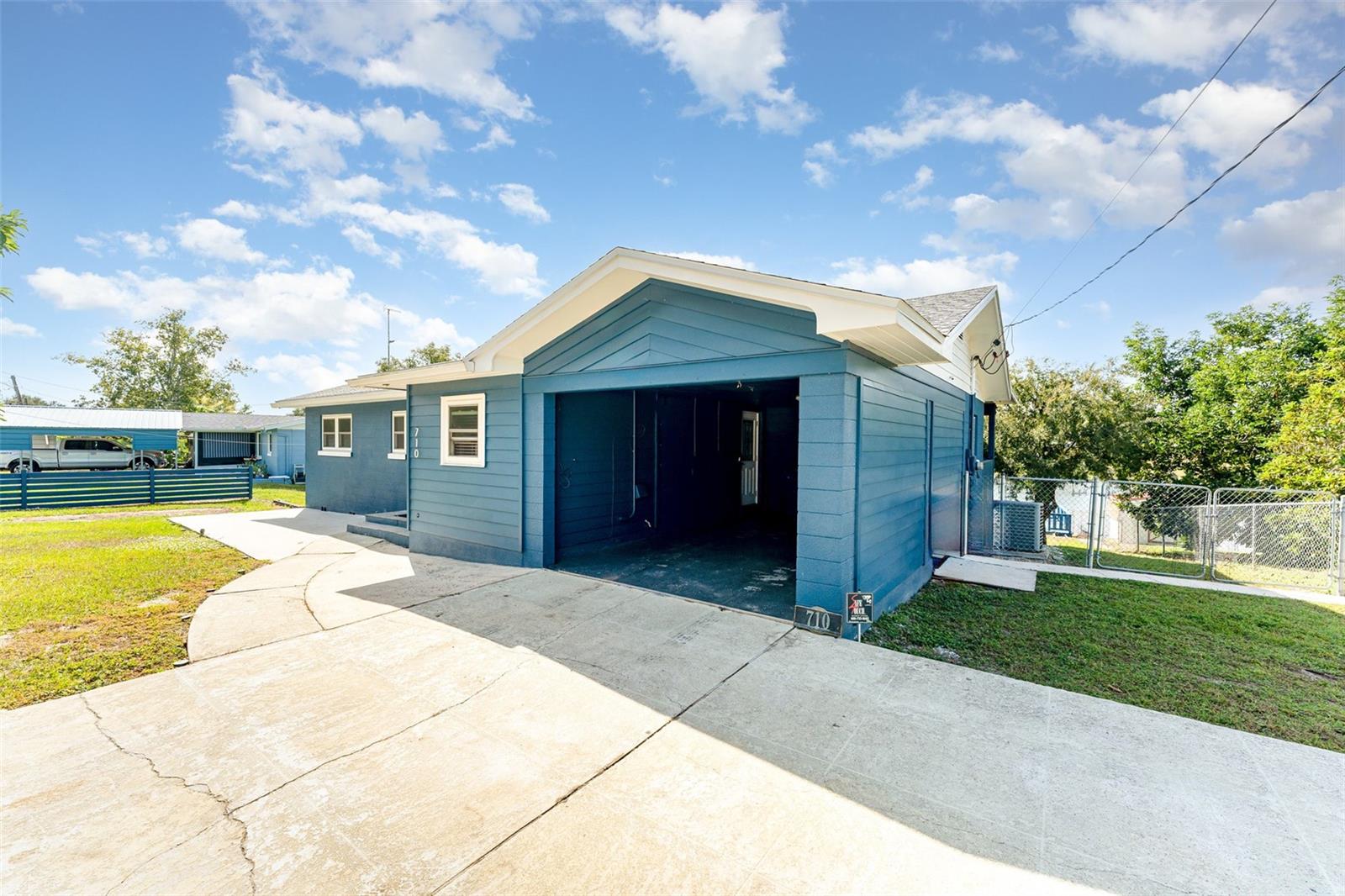 Image 2 of 33 For 710 Delmar Street